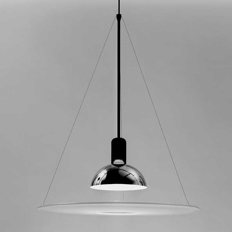 flos_frisbi-jp